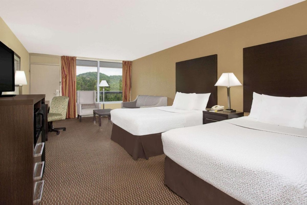 Days Inn by Wyndham Asheville/Mall Image 19