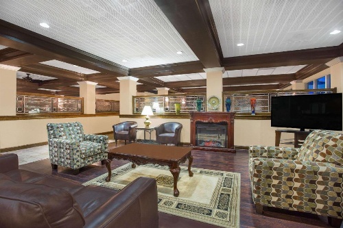 Days Inn by Wyndham Asheville/Mall image 20