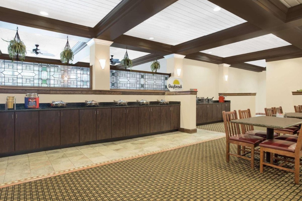 Days Inn by Wyndham Asheville/Mall Image 22